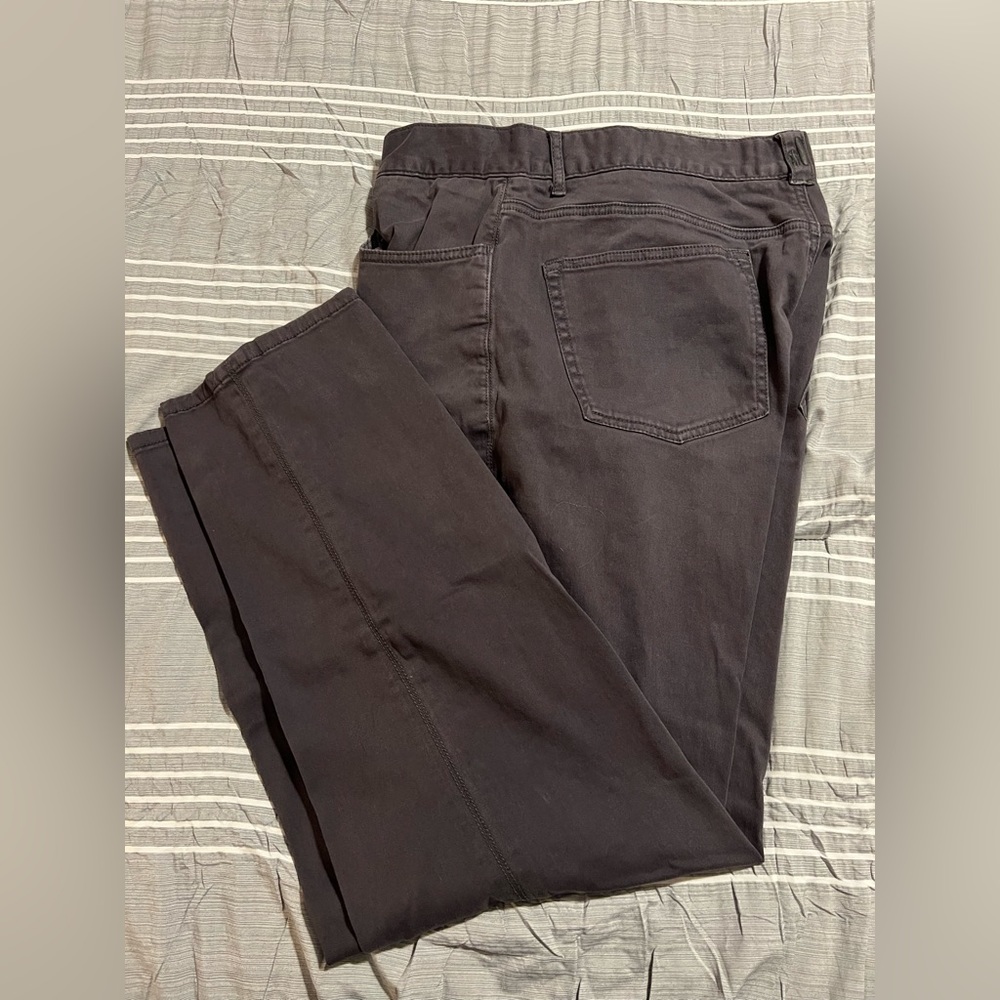Johnnie O West Coast Prep Chinos Khaki Pants Straight Flat Mens Size 35x32 Gray